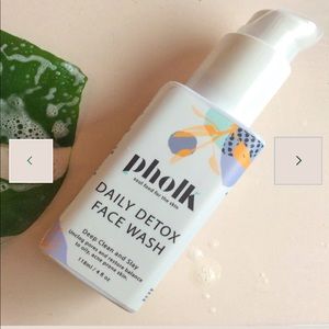 Pholk detox a Balancing face wash for normal, oily, acne prone, combo skin NEW